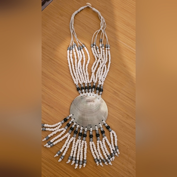 Colombian hand made necklace (gray coral) - Picture 2 of 2